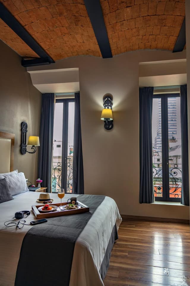 Deluxe King Room · photo 1