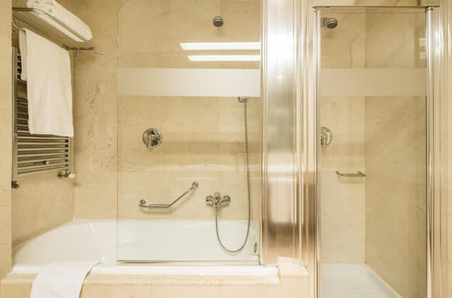 Superior Double or Twin Room · photo 5