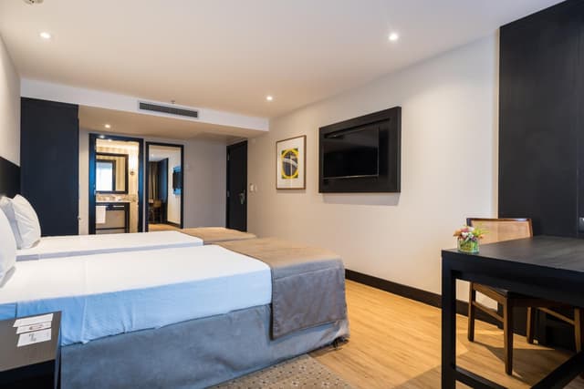 Standard Twin Room · photo 2