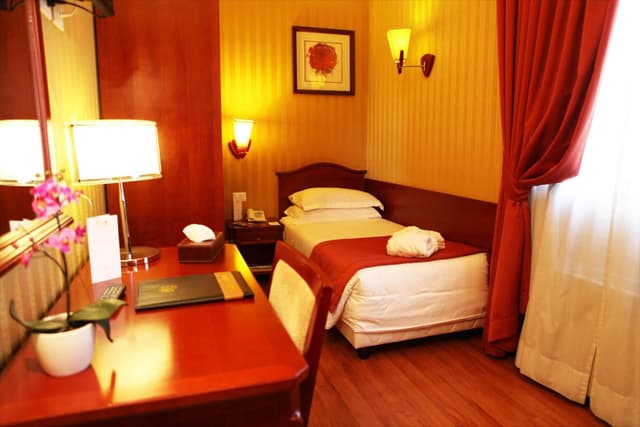 Single Room · photo 2