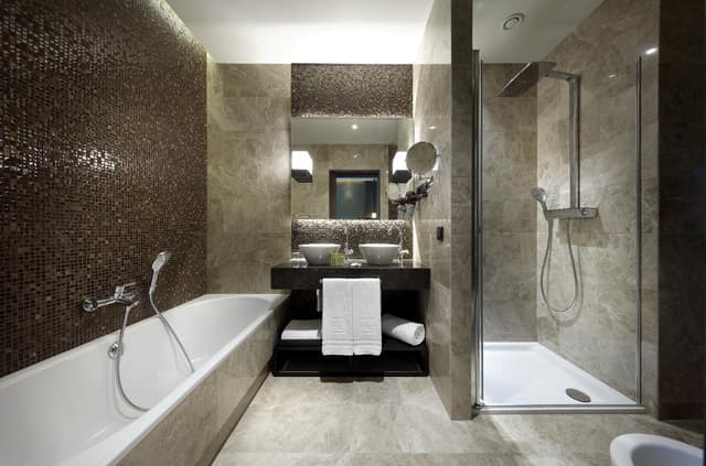 Double or Twin Room · photo 4