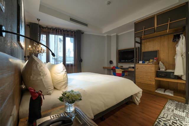 Trendy Deluxe Double or Twin Room · photo 1