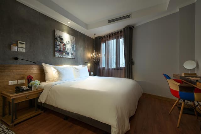 Trendy Deluxe Double or Twin Room · photo 7