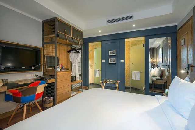 Trendy Deluxe Double or Twin Room · photo 5
