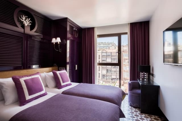 Double or Twin Room · photo 5