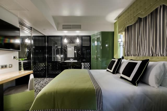 Double or Twin Room · photo 7