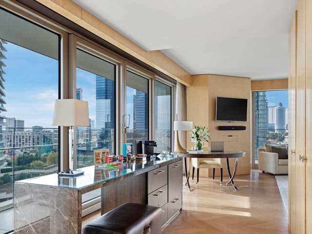 Corner Premier King Room · photo 2