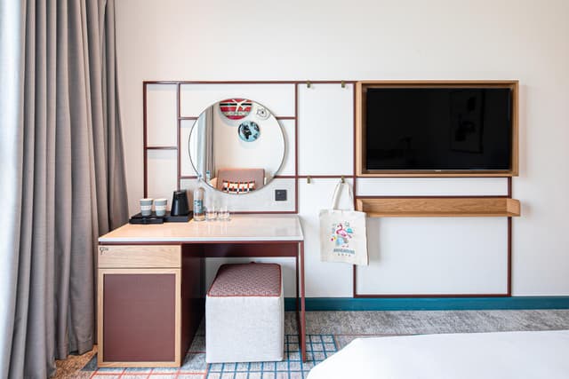 Rover Plus Room - Unlimited tea & coffee, 20% off on F&B and Laundry & More · photo 3