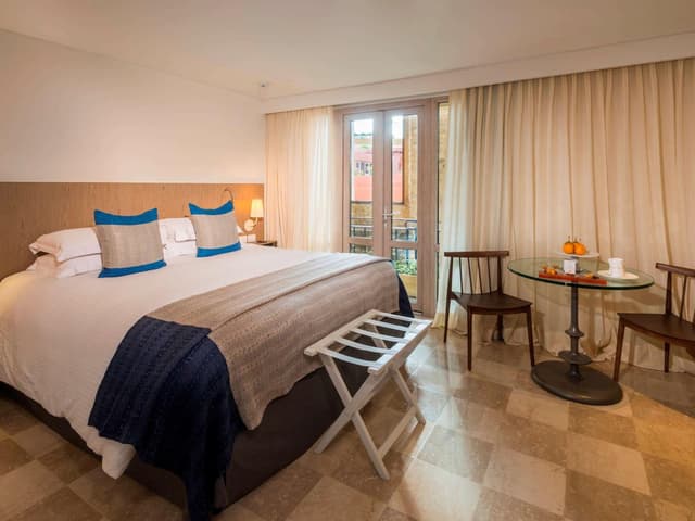 Classic King Room Interior View · foto 5