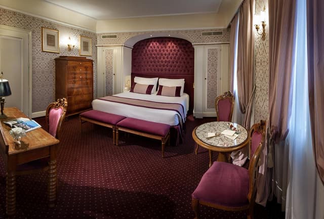 Classic Double or Twin Room with City View · foto 3