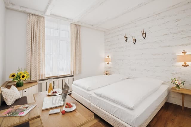 Standard Double or Twin Room · photo 4