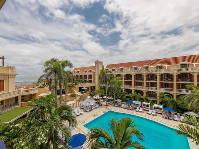 Superior King Room with Balcony and Pool View · foto 4