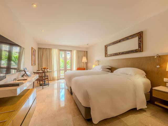 Superior Room with Balcony and Pool View · foto 5