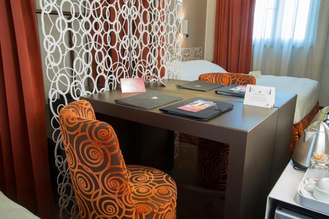 Superior Double or Twin Room · photo 6