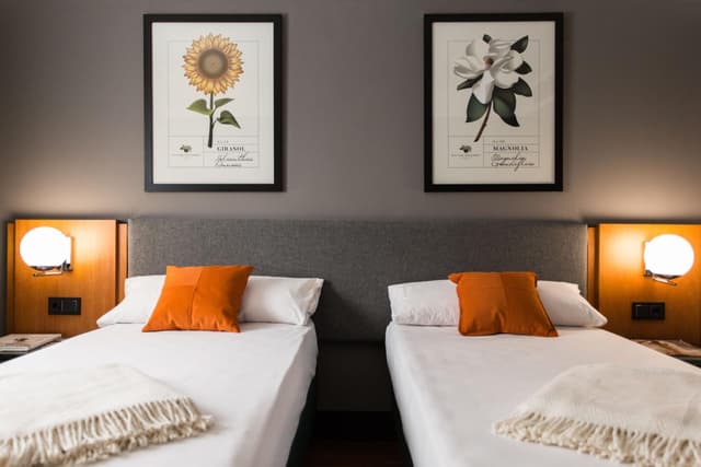 Double Room · photo 7