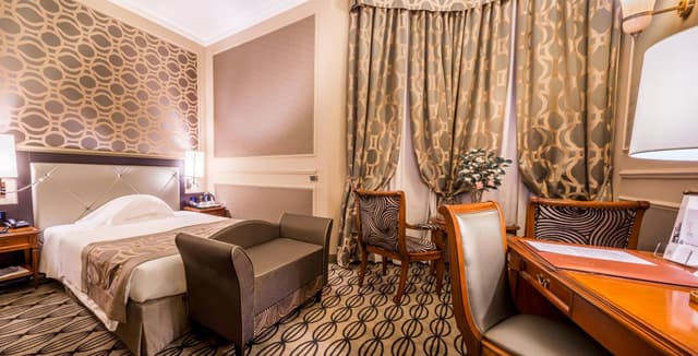 Double Room · photo 3