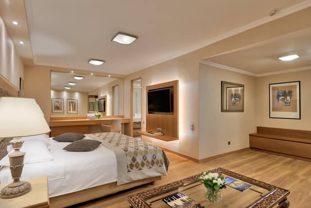 Family Room (2 Adults + 2 Children) · photo 3