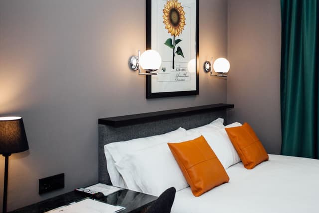Budget Double Room · photo 7