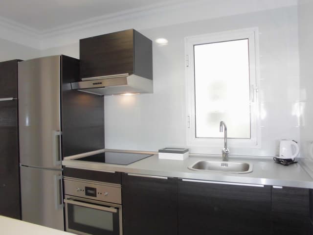 Two-Bedroom Apartment - Penthouse · photo 8