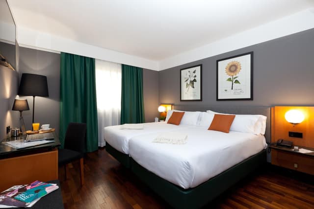 Double Room · photo 3