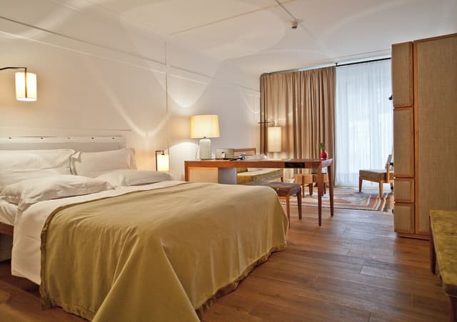 Deluxe Room, Courtyard View · photo 1