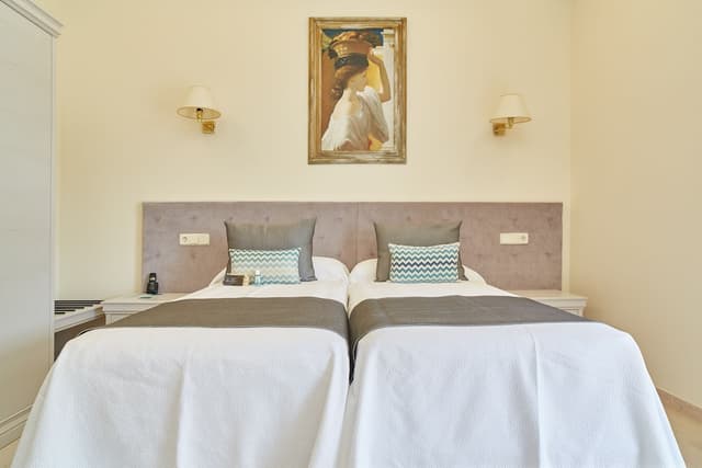 Double room with side sea view with 2 single beds · foto 1