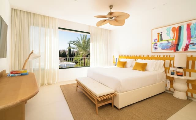 Premium Room, 1 King Bed, Terrace, Sea View · photo 1