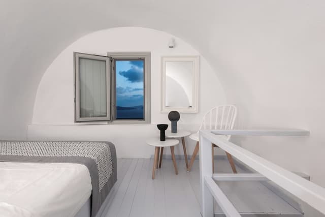 Cave Suite-Maisonette with Caldera View & Sea View · photo 1