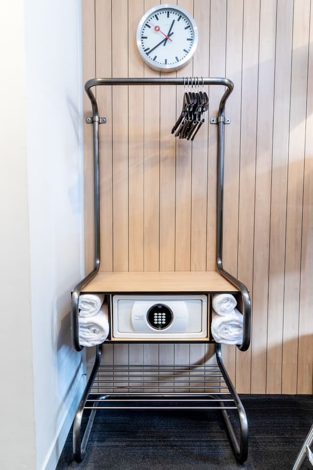 Room (Bunk Pod) · photo 8