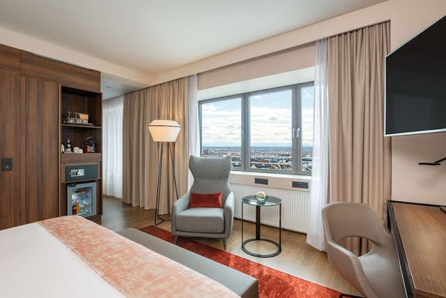 Premium Room (Extra Bed 3 Adults) · photo 4