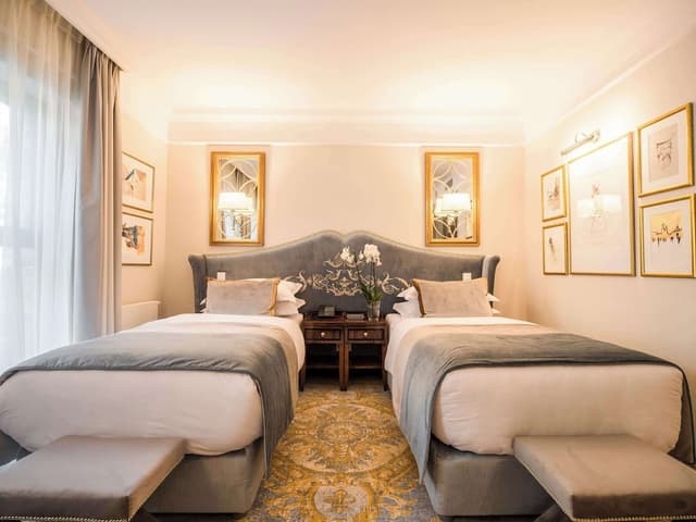 Deluxe Room, 2 Twin Beds · photo 4