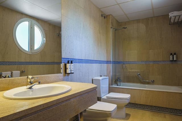 Double Room · photo 4
