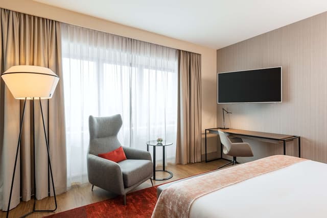 Premium Room (Extra Bed 3 Adults) · photo 3