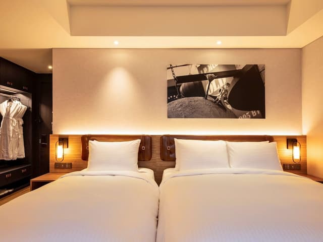 Superior Room, Multiple Beds · photo 3