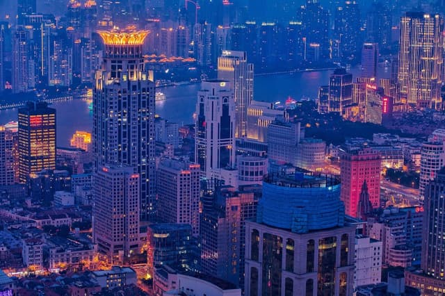 Room, 1 King Bed, City View · foto 7