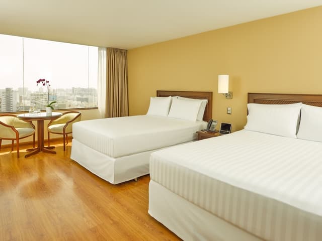 Standard Room, 2 Queen Beds · photo 4