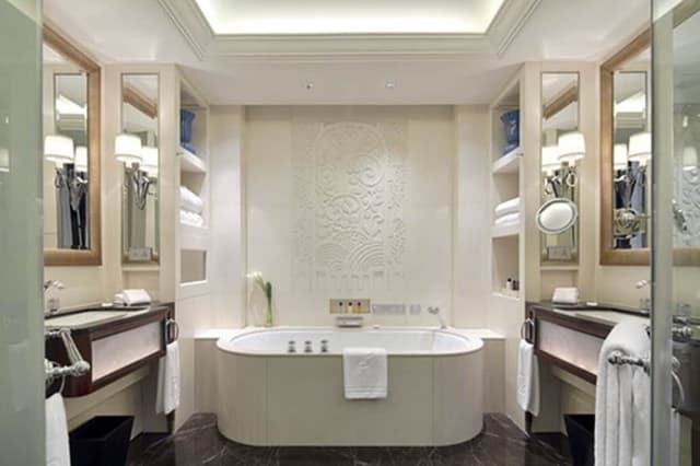 Deluxe King Room · photo 3