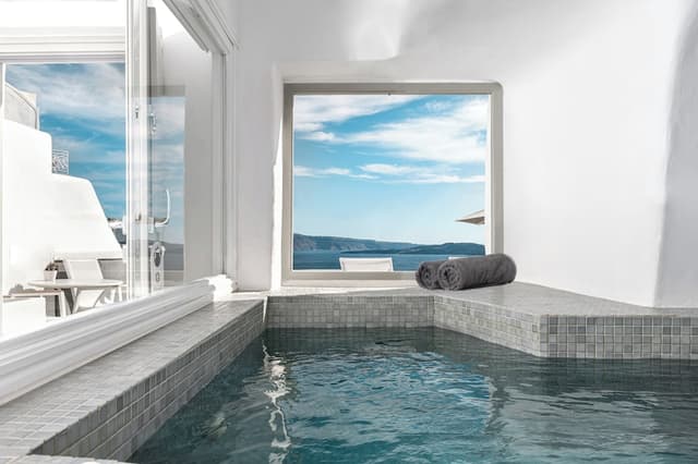 Two Bedroom Cave Suite with Hot Tub Caldera & Sea View · photo 6