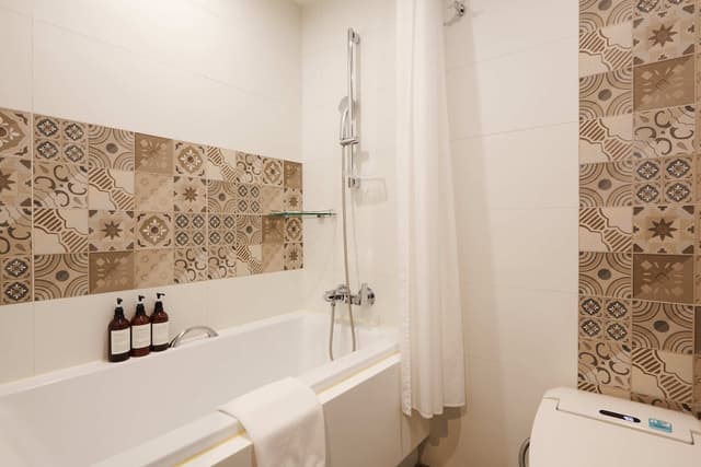 Standard Double Room (Breakfast for 2) · photo 5
