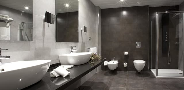 Junior Room, 1 King Bed, City View · photo 6