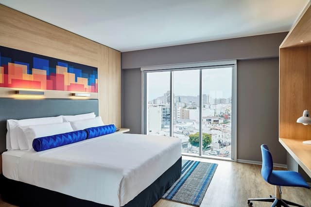 Grand Room, 1 King Bed · photo 3