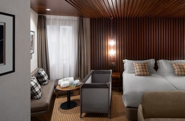 Premium Room, 2 Twin Beds (Vintage) · photo 2