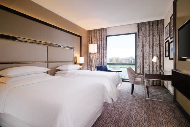 Grand Room, 2 Twin Beds (View) · photo 1
