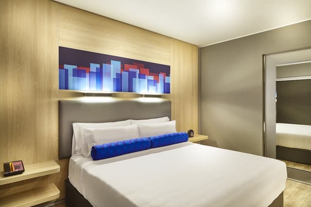 Deluxe Room, 2 Queen Beds · photo 4