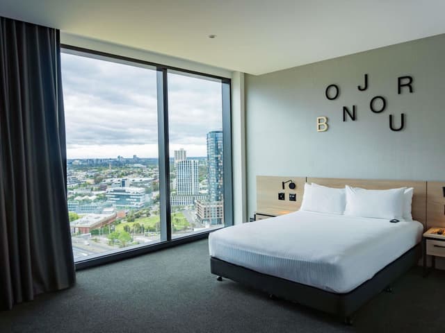 Standard Room, 1 Queen Bed, Accessible · foto 1