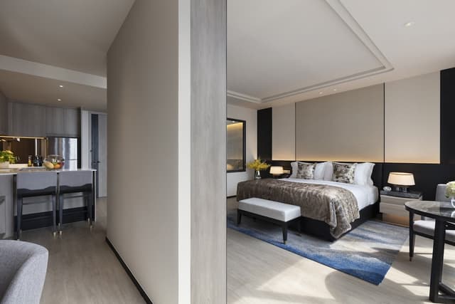 Executive Studio, 1 King Bed Free WiFi, Free self parking · photo 1