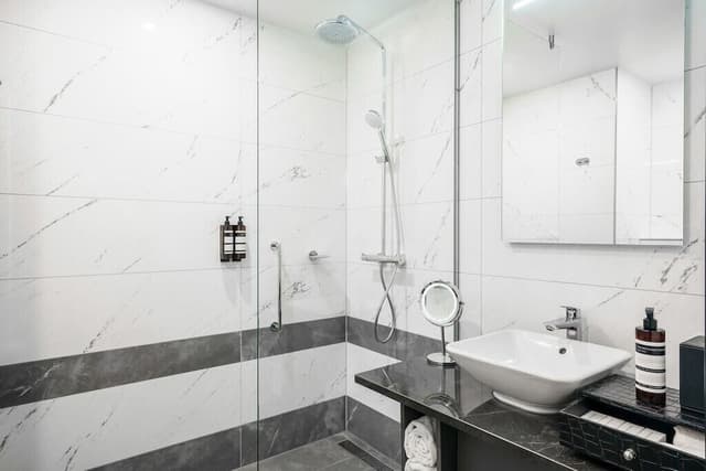 Family Triple Room, Canal View · photo 7