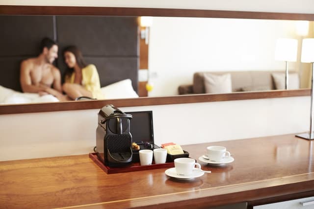 Junior Suite, Jetted Tub (Prestige Solarium) · photo 3