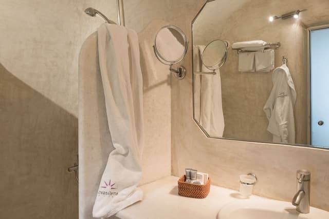 Suite, Private Pool (Master,  Caldera View) · photo 5