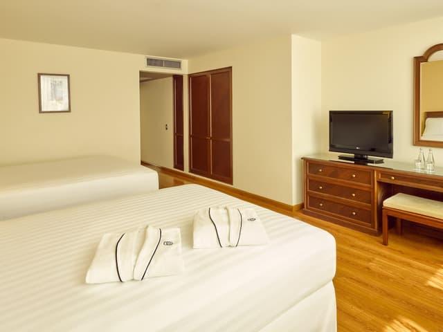 Standard Room, 2 Queen Beds · photo 3